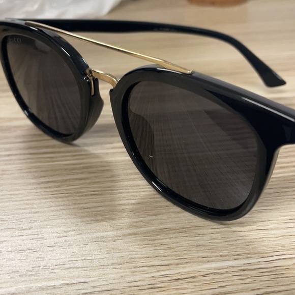 Gucci sunglasses - Picture 4 of 5